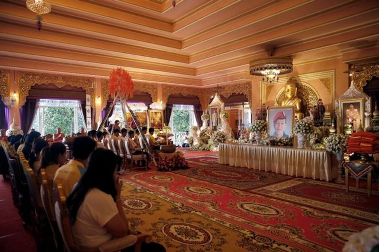 أطفال الكهف بعد مغادرتهم المشفى