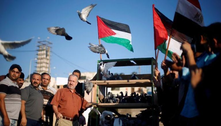 المصالحة الفلسطينية تلوح في الأفق برعاية مصرية