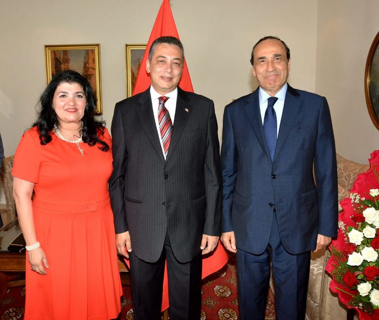 أثناء السلامين الوطنيين لمصر والمغرب