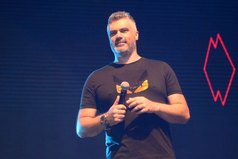 المغني فارس كرم خلال الحفل