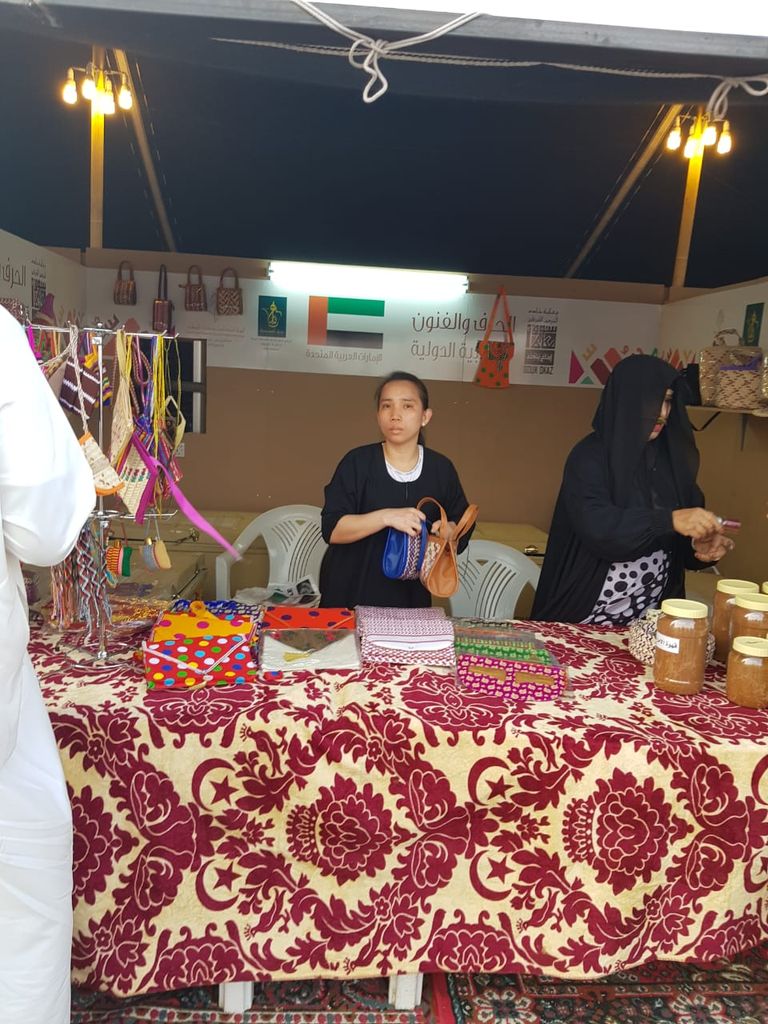 جانب من مشاركة دائرة الثقافة والسياحة - أبوظبي في سوق عكاظ