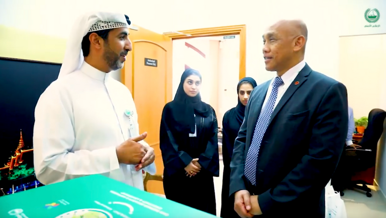 شرطة دبي تكرم فتيان الكهف بتايلاند ومدربهم والدول المشاركة في الإنقاذ