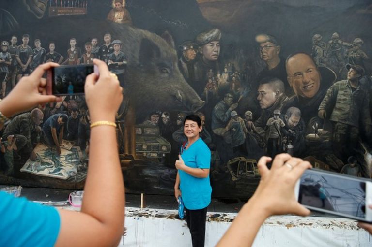 إقبال شديد على تذكارات تصور عملية إنقاذ فتية الكهف في تايلاند