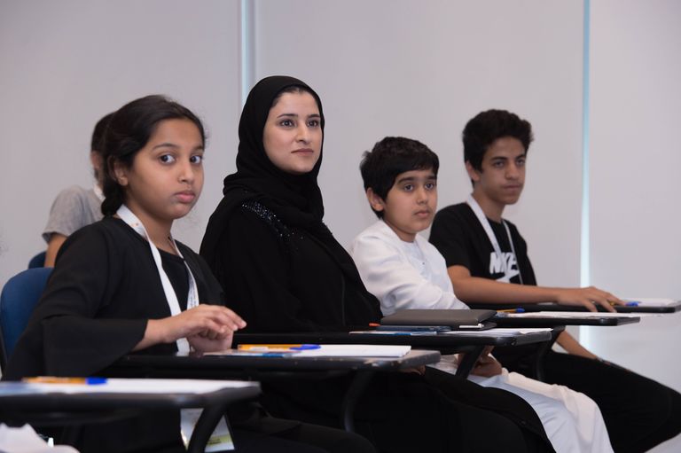 شما بنت سهيل فارس المزروعي، وزيرة الدولة الإماراتية لشؤون الشباب