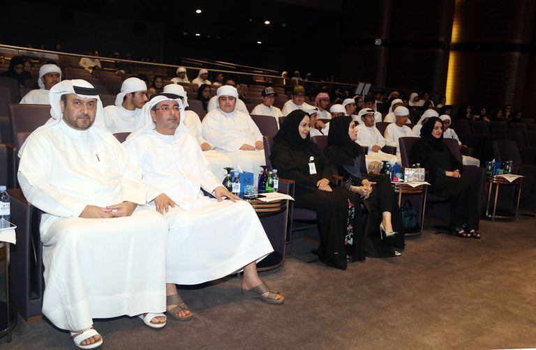 المشاركون في برنامج التدريب الصيفي