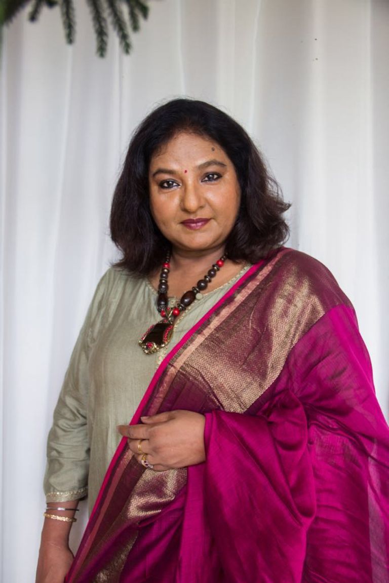 الفنانة الهندية فيبها تشيبير