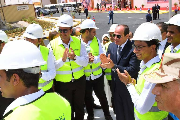 السيسي يفتتح عددا من المشروعات القومية في مجال الطاقة