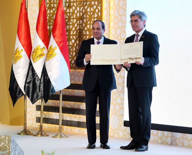 السيسي يفتتح عددا من المشروعات القومية في مجال الطاقة