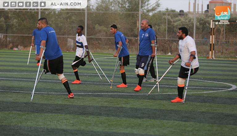 من تدريبات فريق كرة القدم لمبتوري الأطراف في غزة