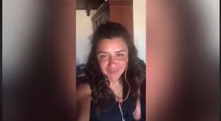 نجوم الفن يحتفلون بعيد ميلاد الممثلة المصرية منة شلبي  