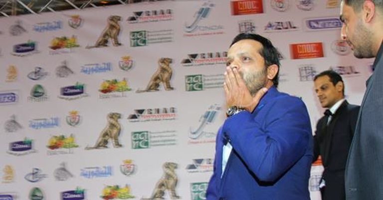 نجم الكوميديا المصري محمد هنيدي خلال تكريمه في وهران