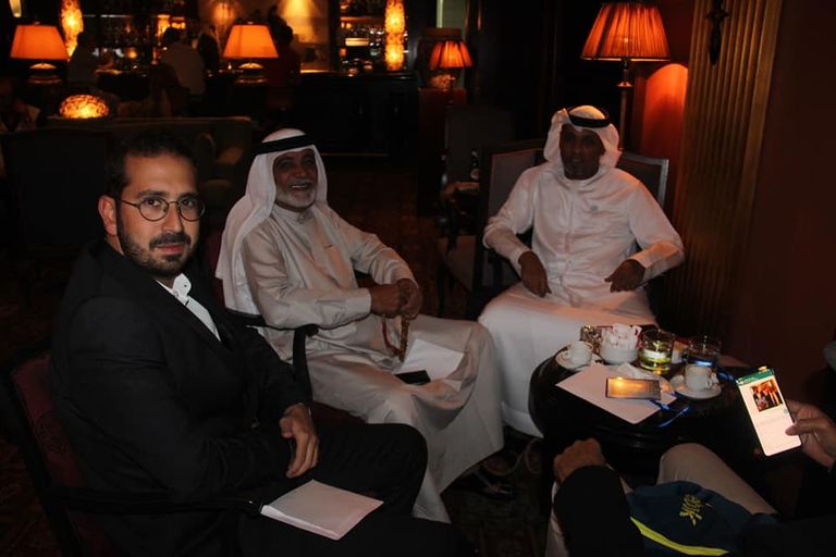 الفنان الإماراتي القدير منصور الفيلي ومخرج الفيلم الإماراتي عشق عموري المخرج  عامر سالمين المري