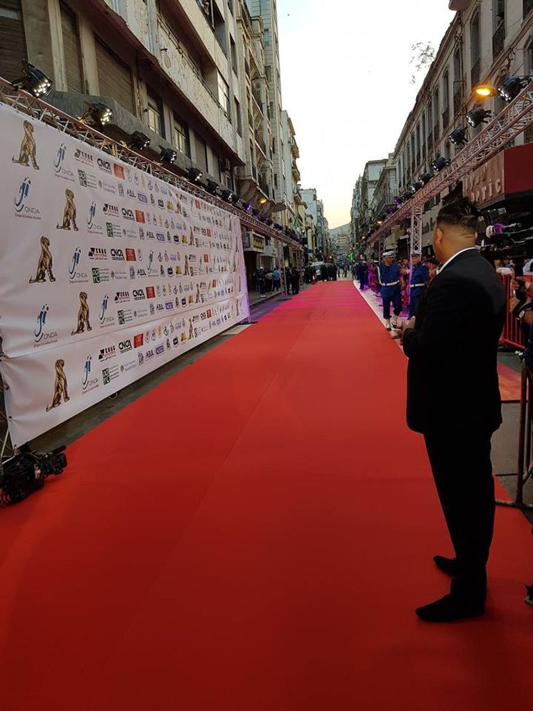 البساط الأحمر لمهرجان وهران الدولي