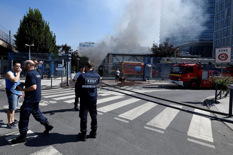 من الحرائق التي تسببت بها موجة الحر