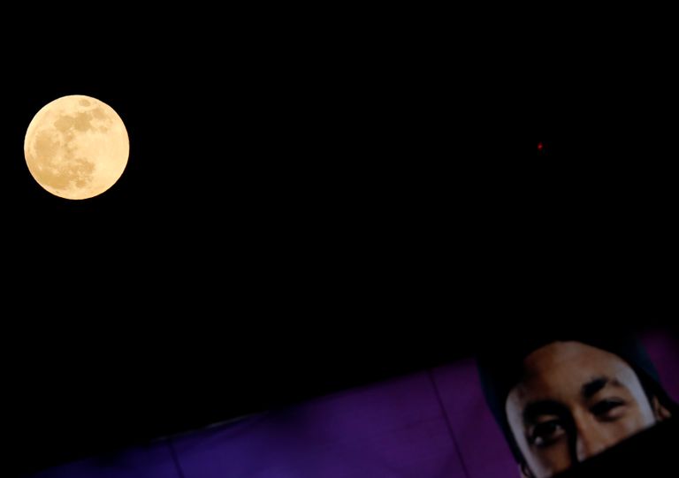 خسوف القمر كليًا في مصر