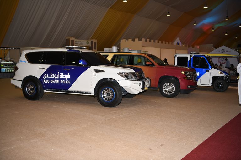 مركز شرطة السعادة المتنقل بمهرجان ليوا للرطب 2018