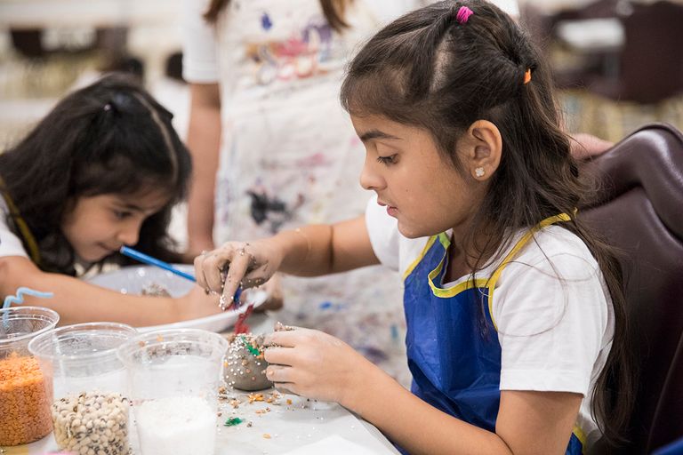 مُخيم نادي دبي للسيدات للمبدعين الصغار