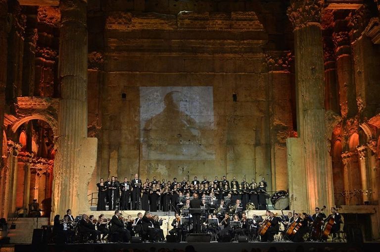 لقطة من الحفل الأوبرالي على معبد باخوس