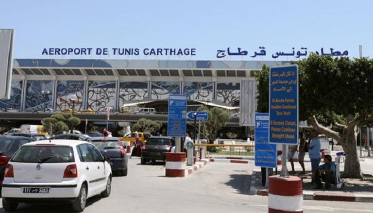 مطار تونس - رويترز