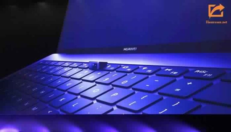 أنهى سيطرة ماك بوك برو من أبل