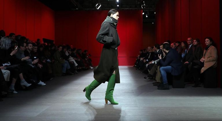 موضة الثمانينيات تعود من جديد في موسم خريف وشتاء 2018