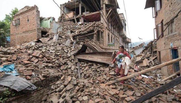 زلزال مدمر في إندونيسيا