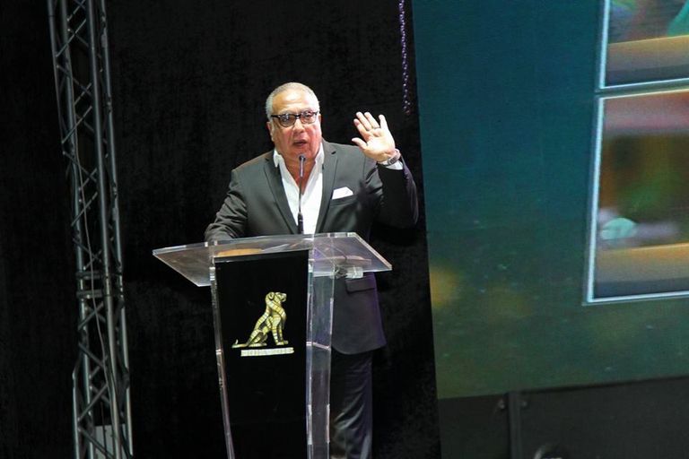 الناقد والإعلامي المصري مجدي الطيب فنانون عرب في ختام مهرجان وهران