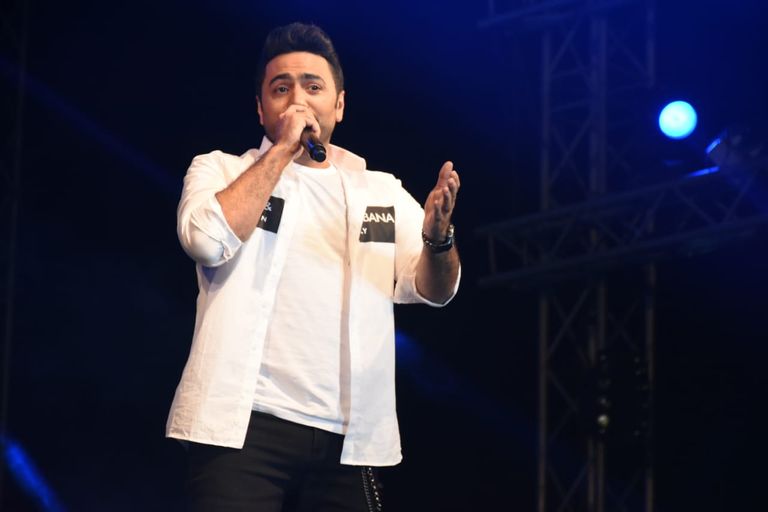 المطرب المصري تامر حسني