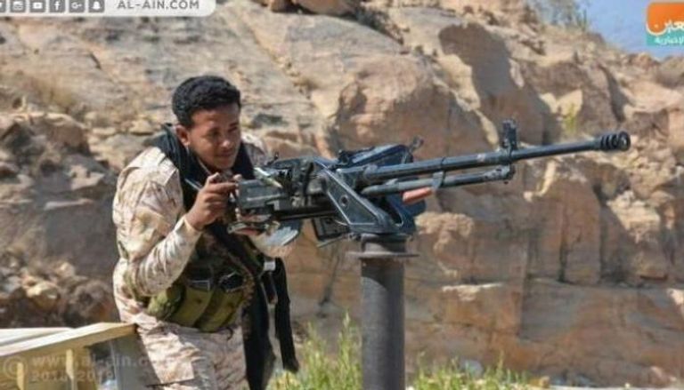 جندي يمني خلال المعارك مع مليشيا الحوثي - أرشيفية