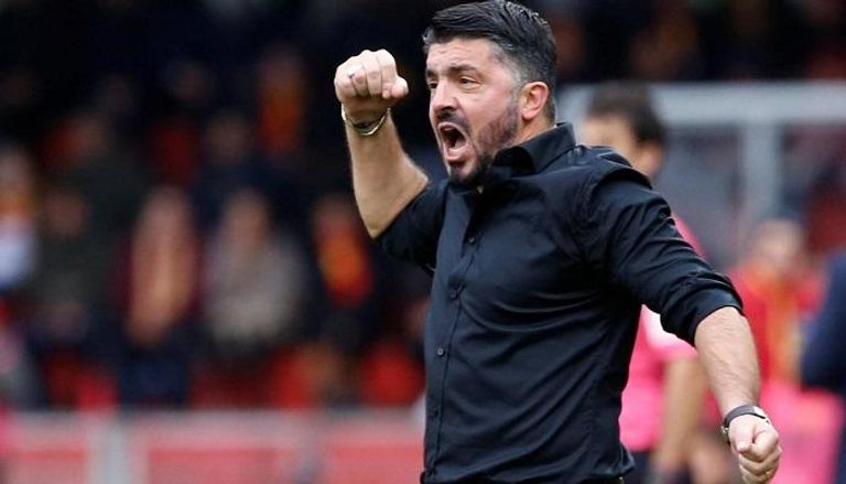 جينارو جاتوزو مدرب ميلان ماتيا كالدارا وجونزالو هيجوايين