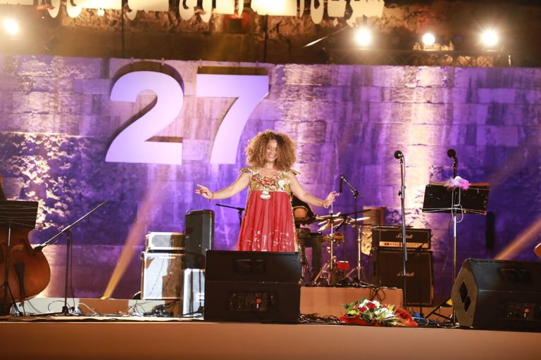 المطربة التونسية غالية بن علي تغني في قلعة صلاح الدين