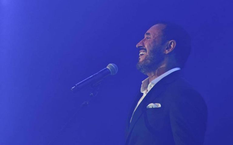 نجم الغناء العراقي كاظم الساهر