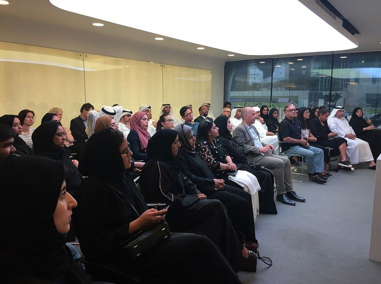 أكاديمية دبي للمستقبل تستكمل جلسات سلسلة الرواد