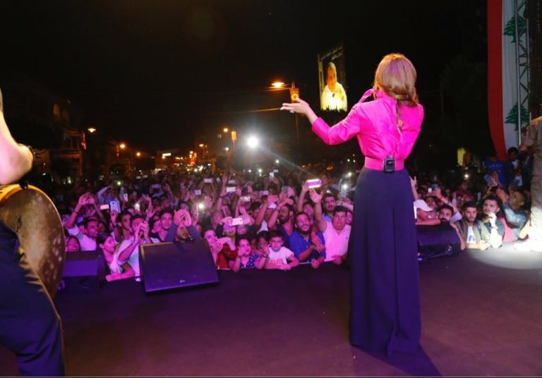 نجمة الغناء اللبنانية نجوى كرم