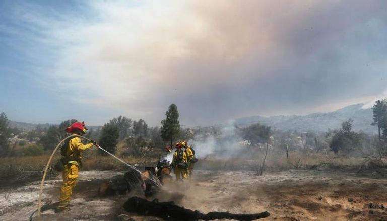 الحرارة والرياح تهددان جهود مكافحة الحرائق في شمال كاليفورنيا