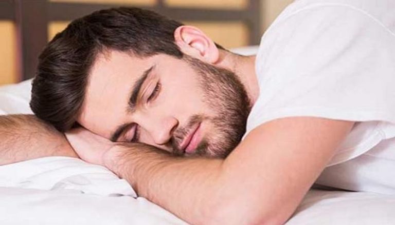النوم الصحي يجب أن يستمر بين 7-9 ساعات