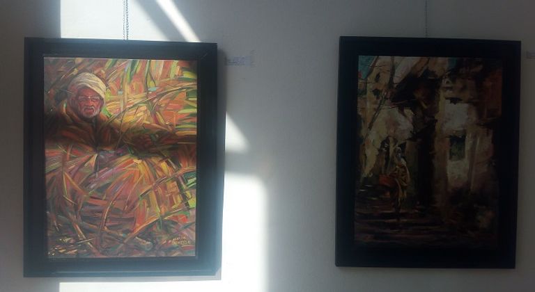 لوحات من معرض "همة" الفنانة التشكيلية الجزائرية صورية قريشي