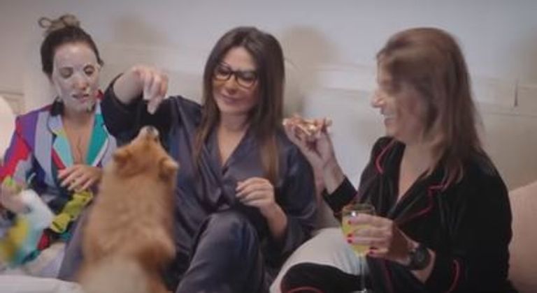 الفنانة إليسا تهزم السرطان