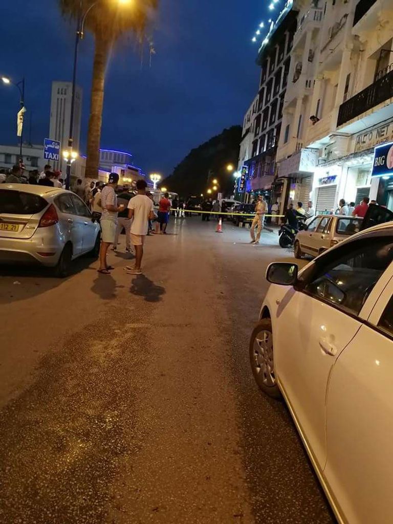 مسرح الجريمة في محافظة سكيكدة جنازة الضحية عيسى زبير جنوب الجزائر