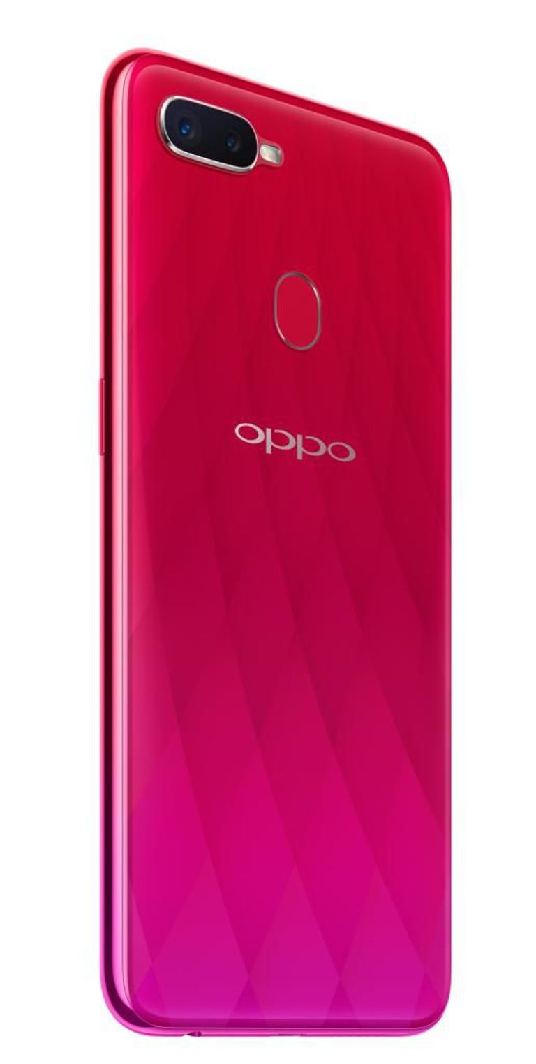 بالصور هاتف Oppo F9 ذو الشق الأجمل بين الهواتف