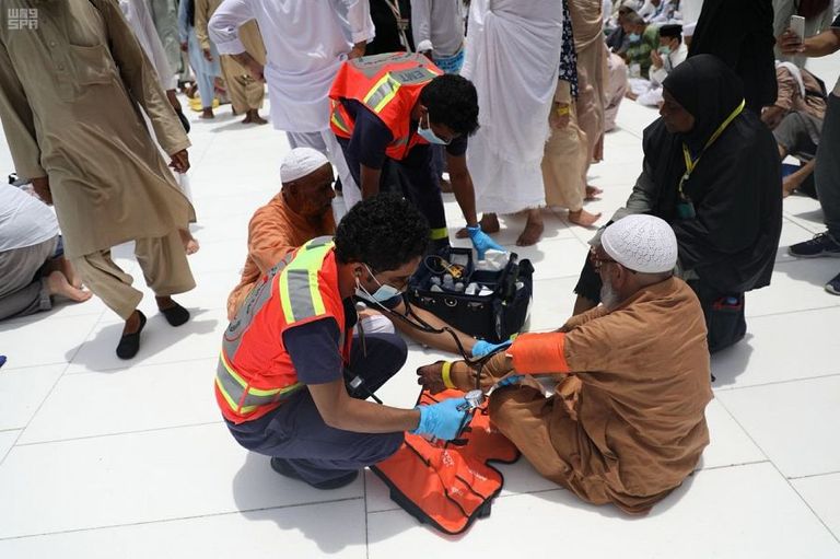 تخصيص 15 مركزاً إسعافياً داخل المسجد الحرام