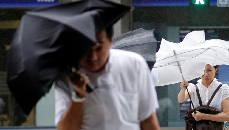 إعصار قوي في اليابان إعصار قوي في طوكيو