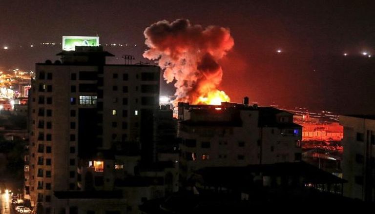 صورة للغارات الإسرائيلية على قطاع غزة 