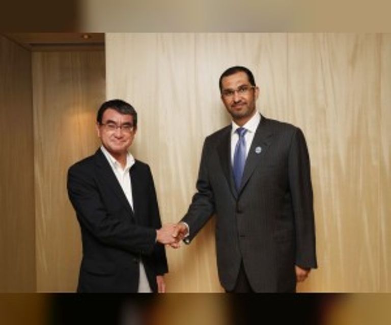 الدكتور سلطان بن أحمد الجابر وزير دولة الإماراتي خلال زيارته في اليابان د. سلطان بن أحمد الجابر وزير الدولة الإماراتي خلال زيارته في اليابان