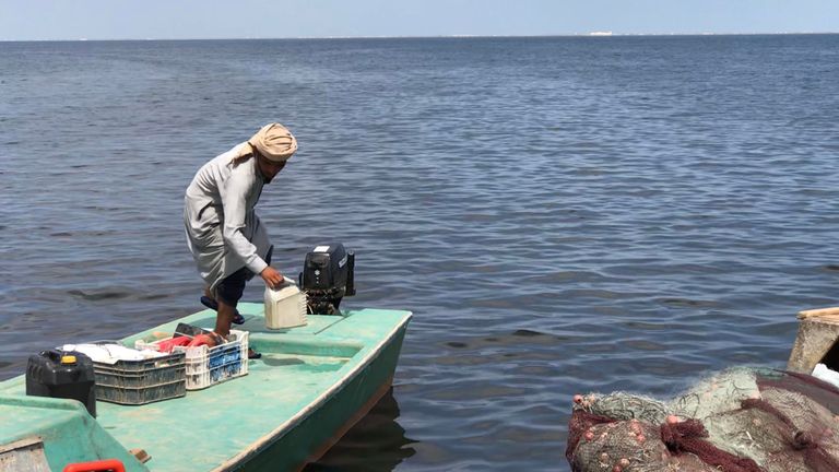 بحيرة البردويل.. قبلة الباحثين عن أجود أنواع الأسماك في مصر