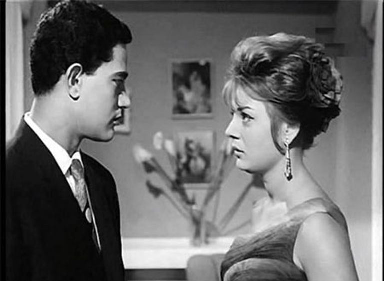 الفنانة المصرية الكبيرة نادية لطفي