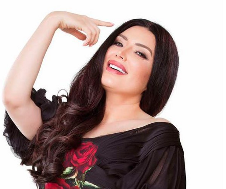 الفنانة عبير صبري برفقة زوجها المحامي أيمن البياع
