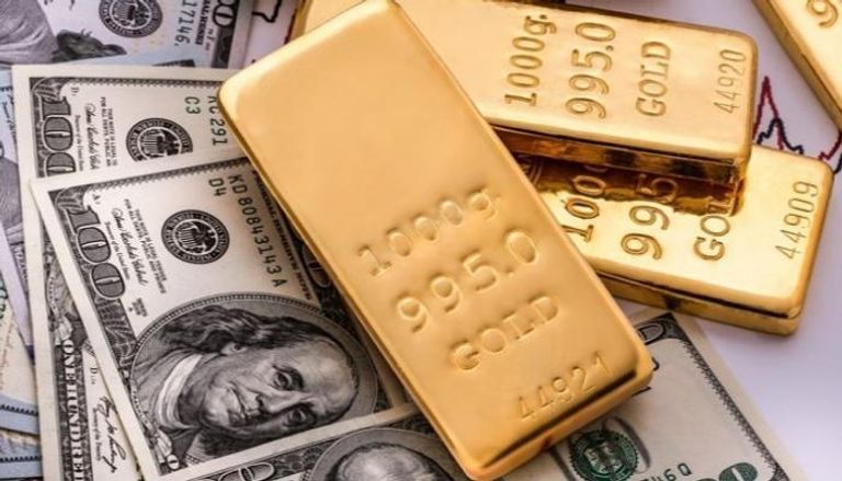 صعود الذهب وهبوط الدولار