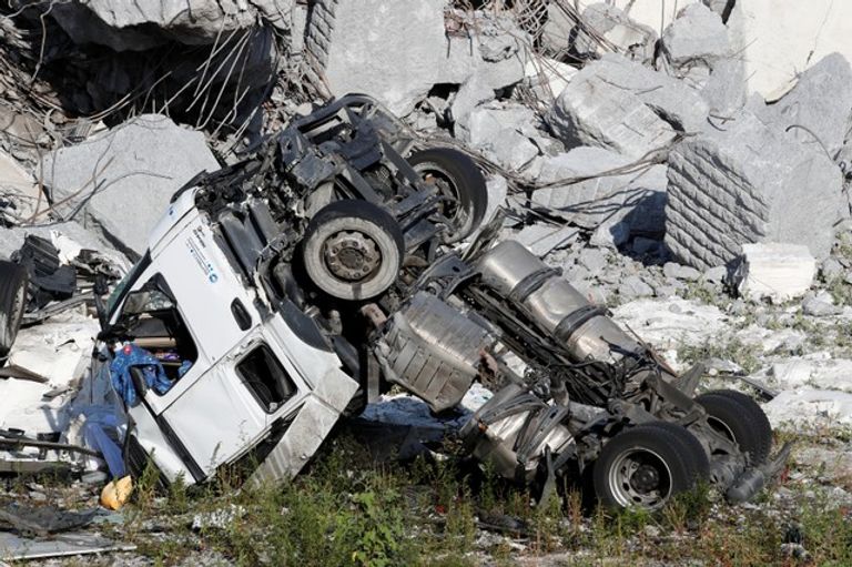 جسر موراندي المنهار بجنوة