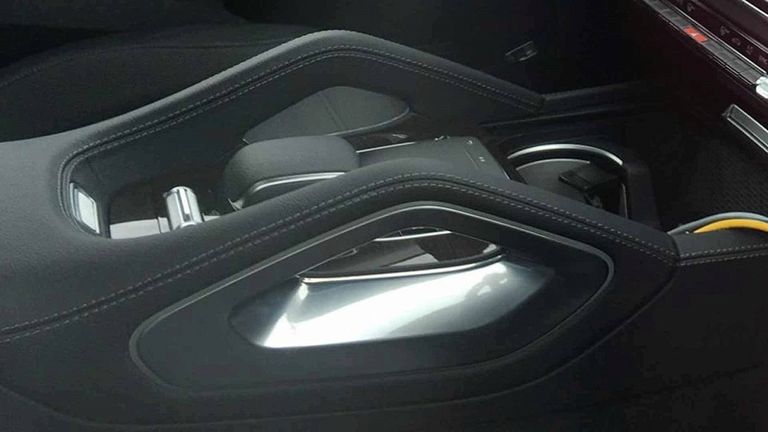 موديل GLE-CLASS 2019 أثناء اختباره 